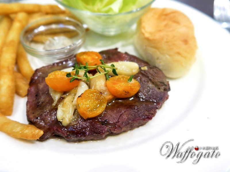 【捷運台北車站】瓦法奇朵美式西餐廳~24小時爐烤雪花牛排試吃價只要99元喔!!