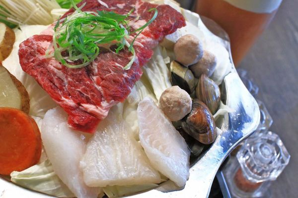 【台北美食】瓦法奇朵-老闆瘋了!多樣餐點買一送一