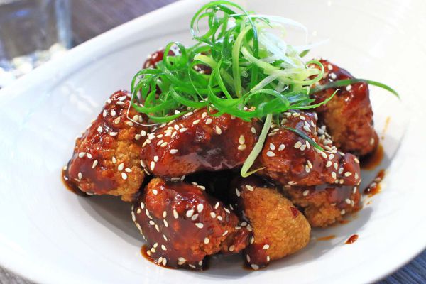 【台北美食】瓦法奇朵-老闆瘋了!多樣餐點買一送一