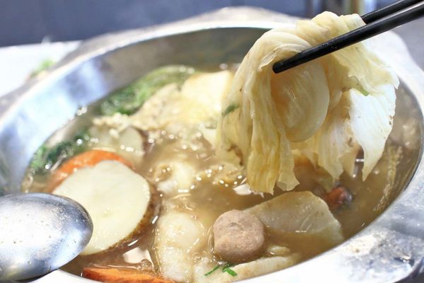 【台北美食】瓦法奇朵-老闆瘋了!多樣餐點買一送一