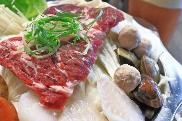 【台北美食】瓦法奇朵-老闆瘋了!多樣餐點買一送一