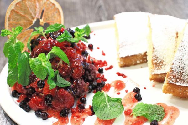 【台北美食】瓦法奇朵-老闆瘋了!多樣餐點買一送一