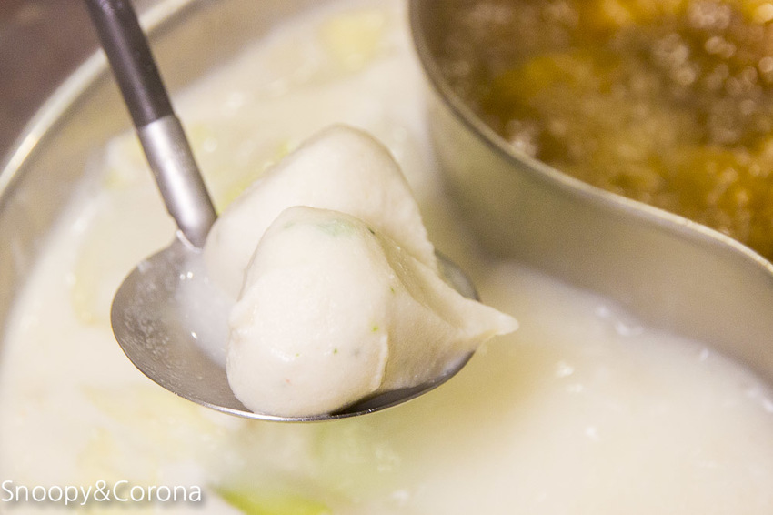 【台北美食】台北車站美食／瓦法奇朵～經典四川火鍋半價、正宗四川菜買一送一、下午茶點任點2杯飲料即可1元加購享繽紛莓果爆漿蛋糕