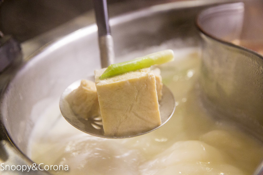 【台北美食】台北車站美食／瓦法奇朵～經典四川火鍋半價、正宗四川菜買一送一、下午茶點任點2杯飲料即可1元加購享繽紛莓果爆漿蛋糕
