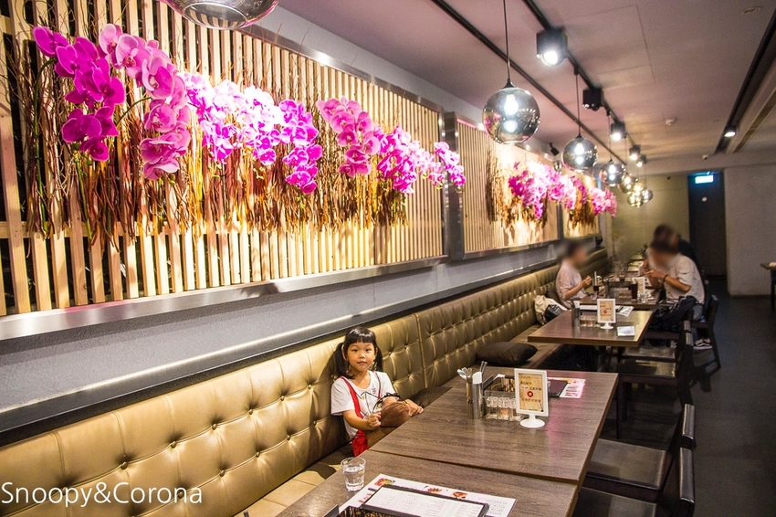 【台北美食】台北車站美食／瓦法奇朵～經典四川火鍋半價、正宗四川菜買一送一、下午茶點任點2杯飲料即可1元加購享繽紛莓果爆漿蛋糕