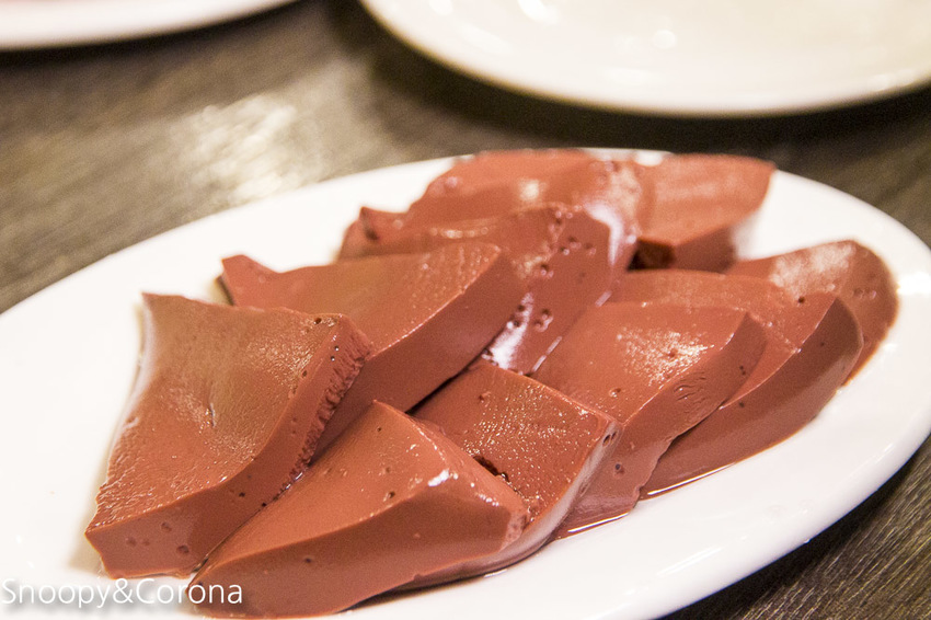 【台北美食】台北車站美食／瓦法奇朵～經典四川火鍋半價、正宗四川菜買一送一、下午茶點任點2杯飲料即可1元加購享繽紛莓果爆漿蛋糕