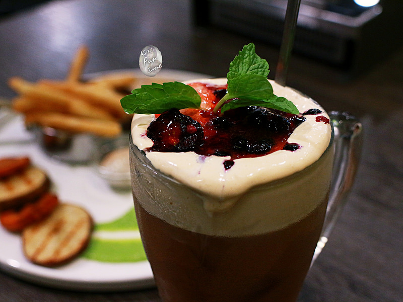 瓦法奇朵 via Kate's FZ