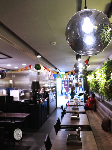 瓦法奇朵 via Kate's FZ