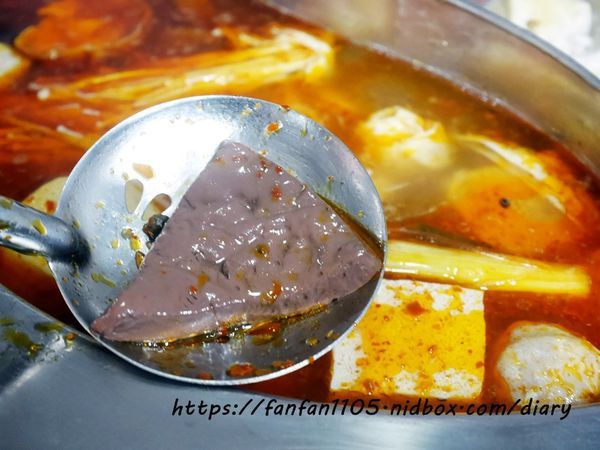 【台北美食】瓦法奇朵 99元火鍋加價購 #四川麻辣鍋 #台北車站美食 #北車美食 #捷運美食 #平價美食 (52).JPG