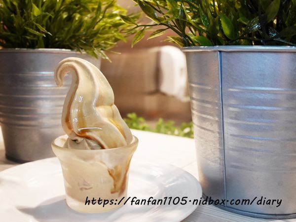 【台北美食】瓦法奇朵 99元火鍋加價購 #四川麻辣鍋 #台北車站美食 #北車美食 #捷運美食 #平價美食 (62).JPG