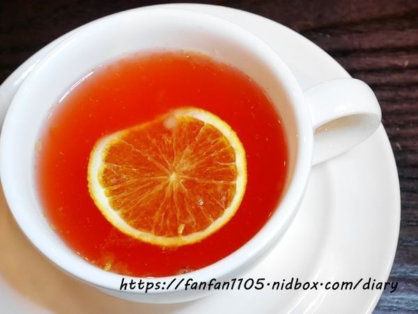 【台北美食】瓦法奇朵 99元火鍋加價購 #四川麻辣鍋 #台北車站美食 #北車美食 #捷運美食 #平價美食 (41).JPG