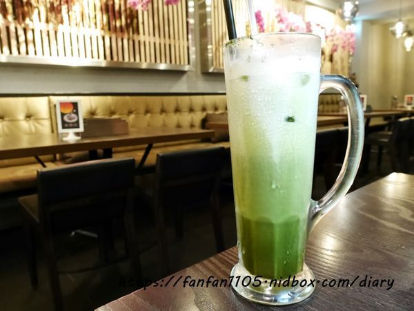 【台北美食】瓦法奇朵 99元火鍋加價購 #四川麻辣鍋 #台北車站美食 #北車美食 #捷運美食 #平價美食 (42).JPG