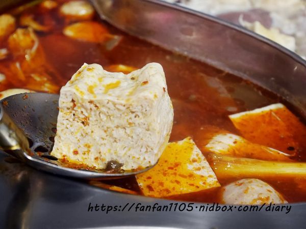 【台北美食】瓦法奇朵 99元火鍋加價購 #四川麻辣鍋 #台北車站美食 #北車美食 #捷運美食 #平價美食 (51).JPG