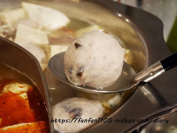 【台北美食】瓦法奇朵 99元火鍋加價購 #四川麻辣鍋 #台北車站美食 #北車美食 #捷運美食 #平價美食 (55).JPG