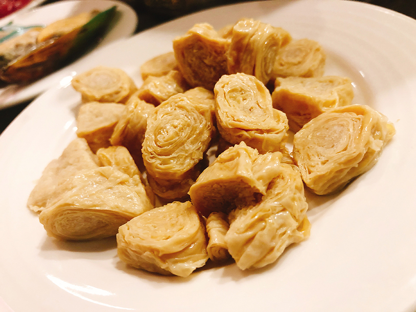 瓦法奇朵,台北車站美食,北車美食,台北車站咖啡廳,我不是他媽媽,台北車站聚餐,台北車站不限時餐廳,北車四川菜,小魏川菜館,北車米其林餐廳