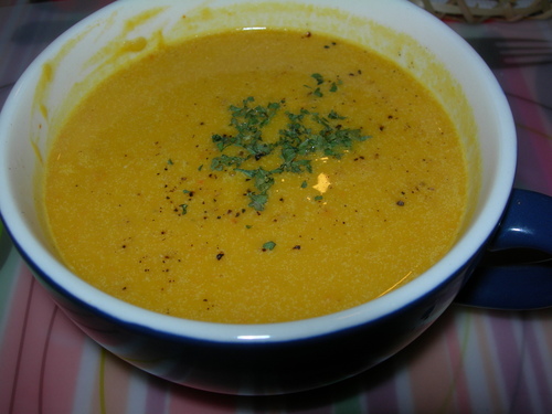 【Happy Food開心餐坊】光復南路巷弄裡有好吃義大利麵的溫馨小店