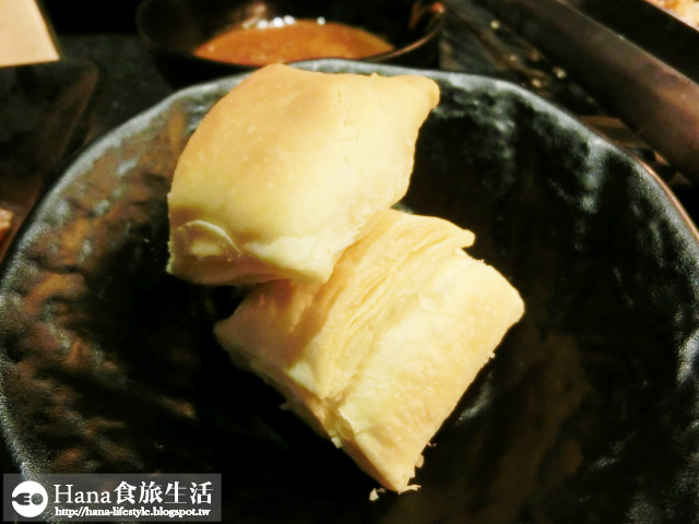 【廠商合作】瓦崎燒烤火鍋吃到飽 敦南店 | 大方的海鮮 精選與認真調味的肉品 洋蔥泡菜必吃  環境舒適 三五好友聚會好地方