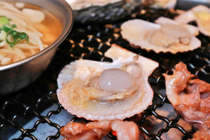 瓦崎燒烤火鍋|精緻鍋物吃到飽