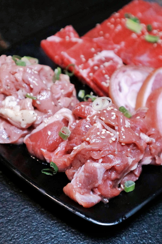 瓦崎燒烤火鍋|精緻鍋物吃到飽