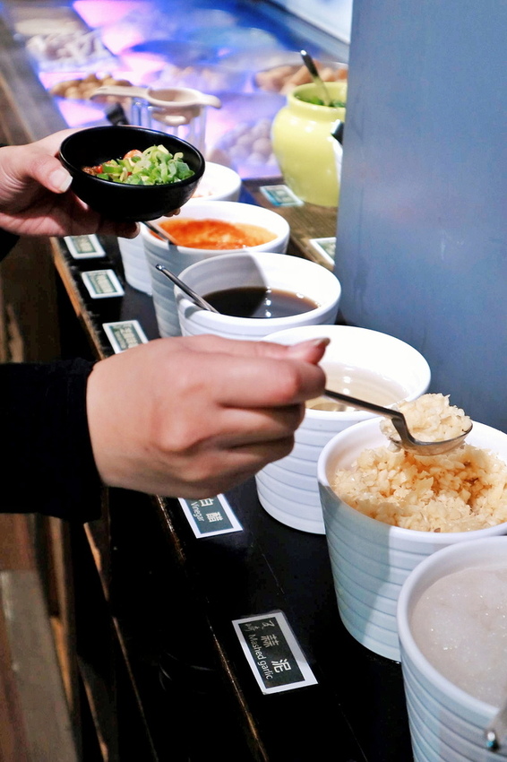 瓦崎燒烤火鍋|精緻鍋物吃到飽