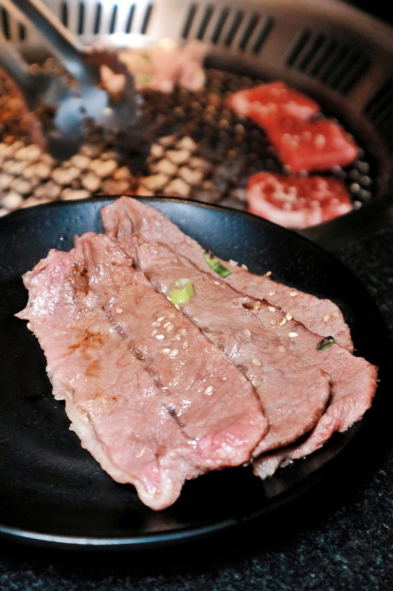 瓦崎燒烤火鍋|精緻鍋物吃到飽