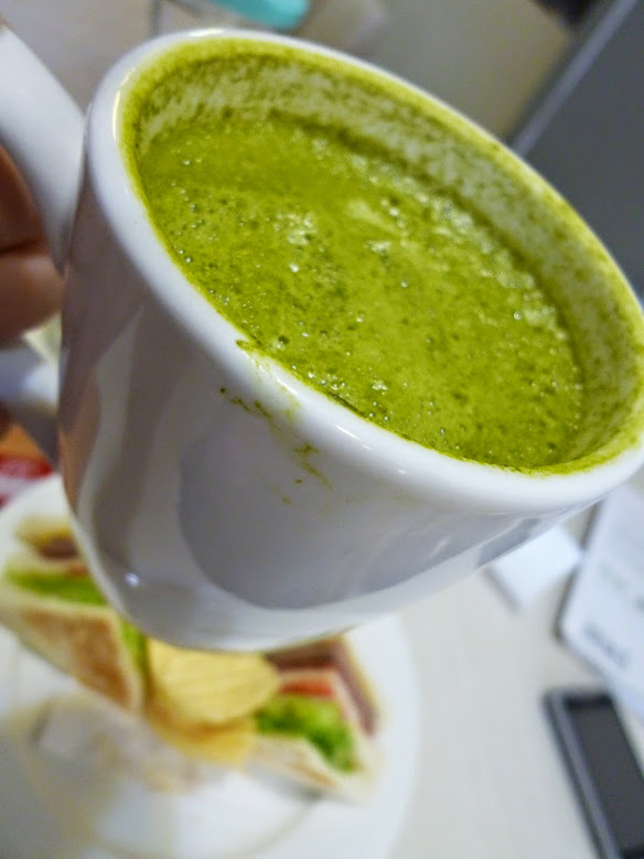 【苗栗頭份】明亮舒服的咖啡店，一次遇見便再也難忘－啡克CafeFreak