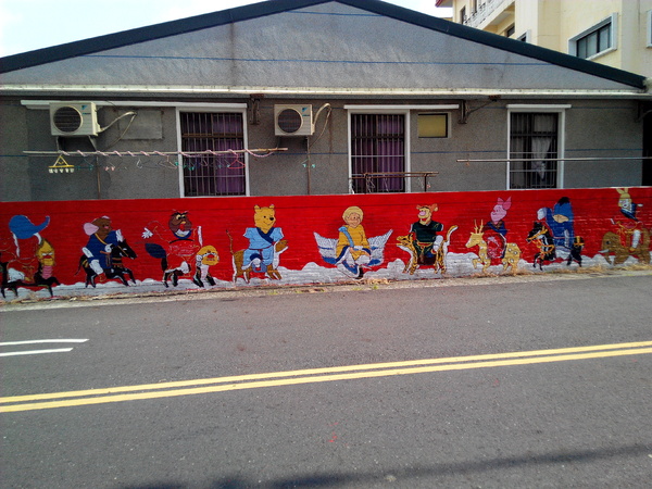 下營區維尼村：【臺南Ω下營區】小熊維尼彩繪村。結合在地文化信仰的維尼彩繪