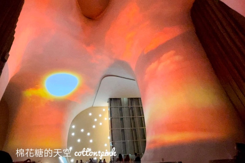 歌劇院也可以看天燈、看煙火～光影秀新春特別版只剩兩周！ - 棉花糖的天空