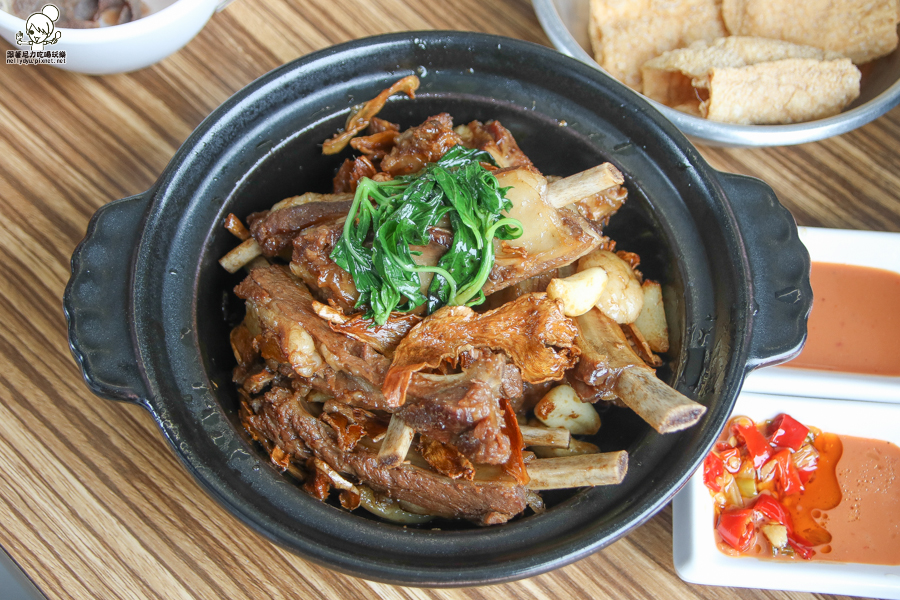 春芳燒烤羊肉爐 彰化羊肉 溪湖美食 必吃羊肉 彰化美食 羊肉好吃