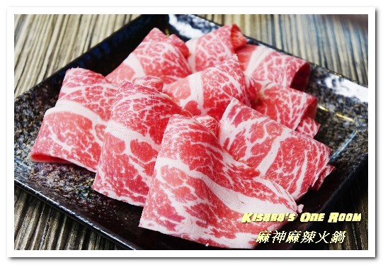 麻神麻辣火鍋：南京東路美食．由招待所起家，滿是頂級食材的美味殿堂──麻神麻辣火鍋