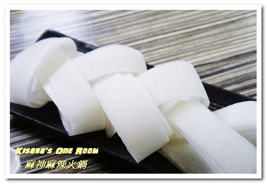 麻神麻辣火鍋：南京東路美食．由招待所起家，滿是頂級食材的美味殿堂──麻神麻辣火鍋