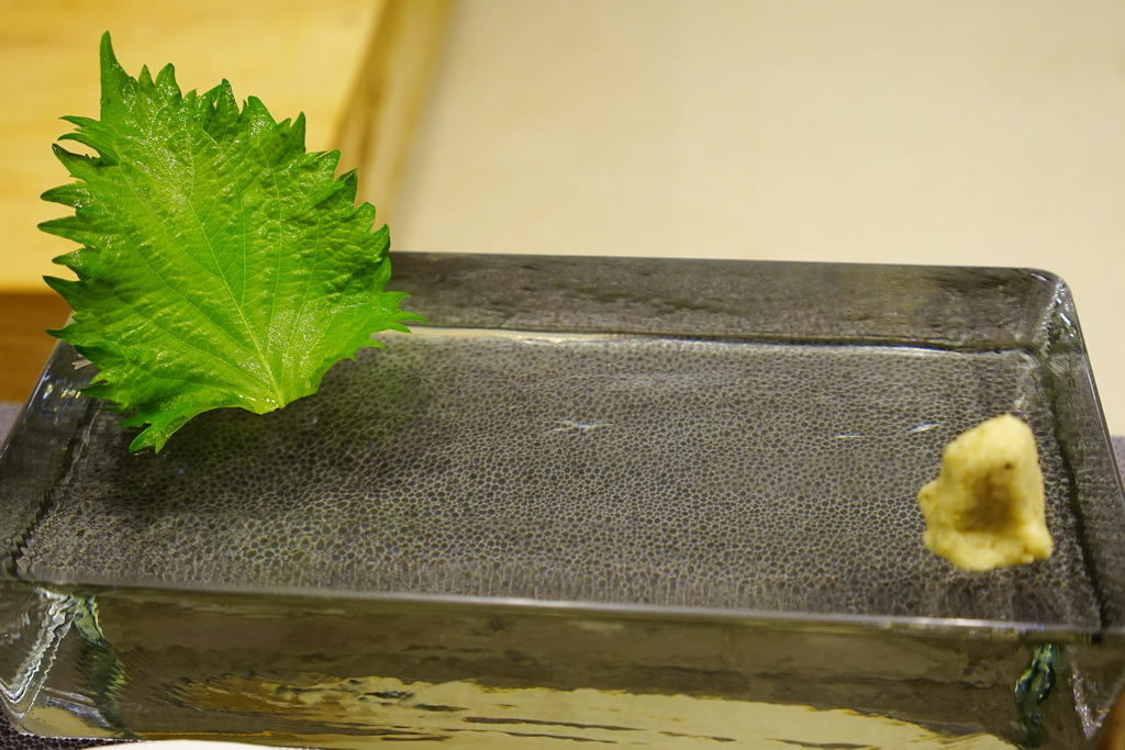 台中美食。十秋 旬、割烹--隱身巷弄中--慢慢的餵飽你--豐富中帶點小店的風格