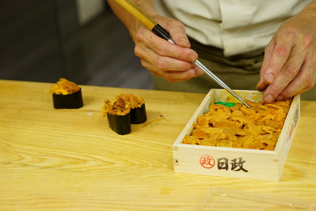 台中美食。十秋 旬、割烹--隱身巷弄中--慢慢的餵飽你--豐富中帶點小店的風格