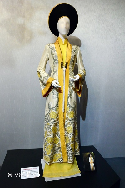 DSC_0130.JPG DSC_0130.JPG