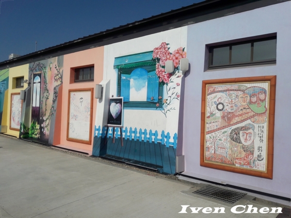 北門遊客中心：《台南景點》2016.12.31台南之旅->北門水晶教堂-> 高跟鞋教堂