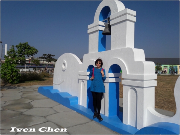 北門遊客中心：《台南景點》2016.12.31台南之旅->北門水晶教堂-> 高跟鞋教堂