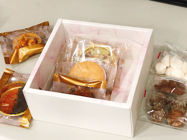 < Ez chocolat 囍餅花園 > 手工喜餅試吃 , 婚禮小物 , 試吃心得分享  2019.03.15