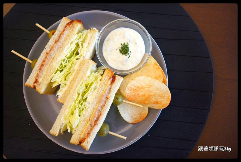 三重美食推薦-好吃好玩的親子餐廳[ 朵娜好食親子餐廳 ]