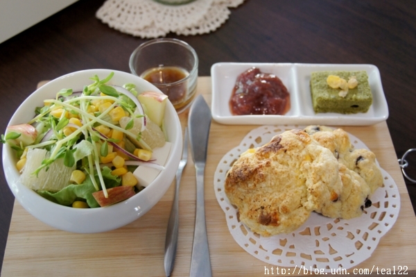 年輕女孩專業的菜單--暖暖早午餐下午茶甜點小物