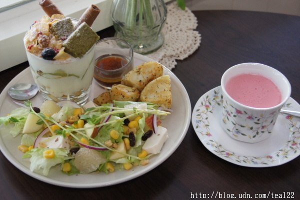 年輕女孩專業的菜單--暖暖早午餐下午茶甜點小物