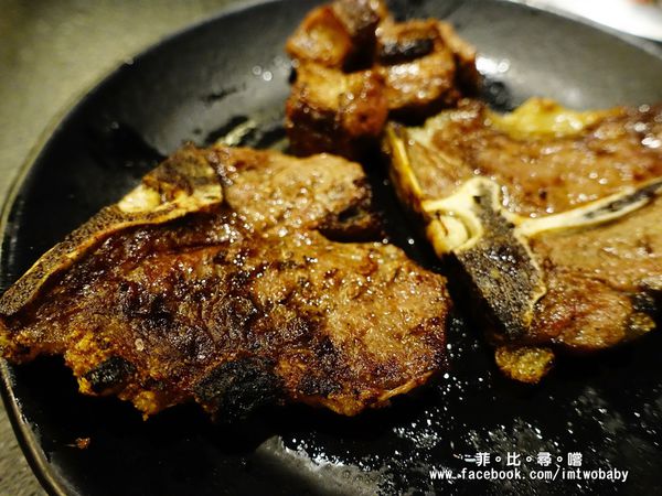 瓦崎燒烤火鍋(敦南店)：【捷運美食】瓦崎燒烤火鍋-敦南店 精緻單點吃到飽 頂級Prime無骨牛小排/松阪豬/肥美生蠔/蝦子軍團/哈根達斯/台啤無限供應！東區燒烤火鍋