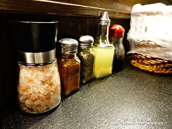 瓦崎燒烤火鍋(敦南店)：【捷運美食】瓦崎燒烤火鍋-敦南店 精緻單點吃到飽 頂級Prime無骨牛小排/松阪豬/肥美生蠔/蝦子軍團/哈根達斯/台啤無限供應！東區燒烤火鍋