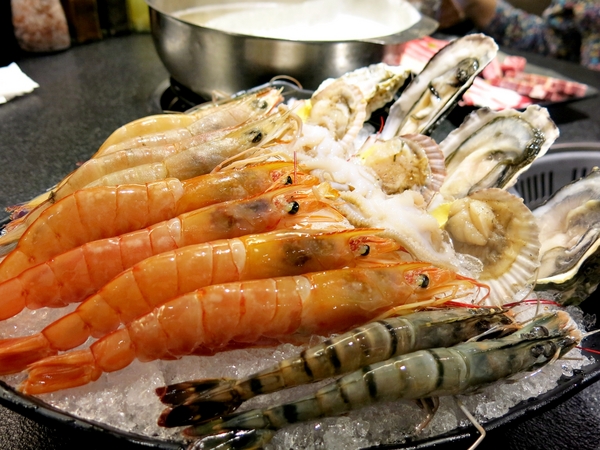 【捷運美食】瓦崎燒烤火鍋-敦南店~精緻單點/哈根達斯冰淇淋吃到飽/台灣啤酒無限暢飲/滿足饕客味蕾