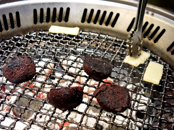 【捷運美食】瓦崎燒烤火鍋-敦南店~精緻單點/哈根達斯冰淇淋吃到飽/台灣啤酒無限暢飲/滿足饕客味蕾