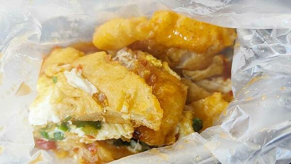 【三重美食】三重蛋餅大王｜排隊要等半小時以上的爆人氣蛋餅店