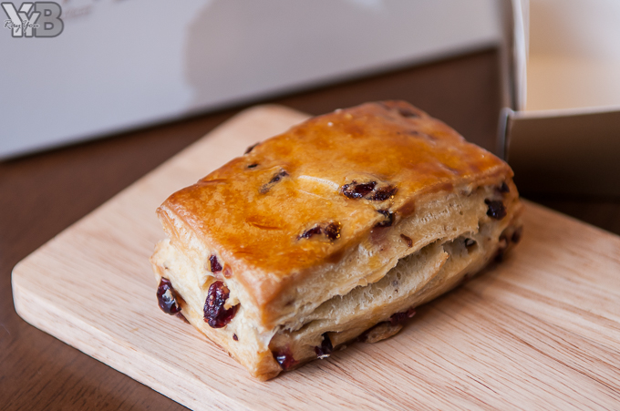 [宅配美食] 華膳美食網・綜合司康&黑芝麻起司蛋糕