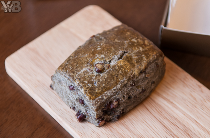 [宅配美食] 華膳美食網・綜合司康&黑芝麻起司蛋糕