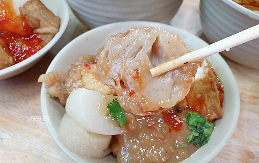 第五市場人氣小吃，林森路老店中場不休息，台北花枝肉羹、甜不辣，加辣更過癮！！！