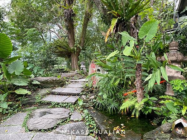 2022花蓮必吃餐廳 月廬梅子雞 月廬2022菜單 月廬餐停環境 風景介紹