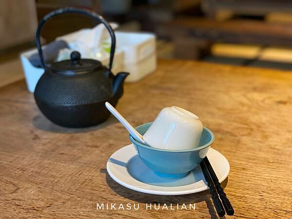 2022花蓮必吃餐廳 月廬梅子雞 月廬2022菜單 月廬餐停環境 風景介紹